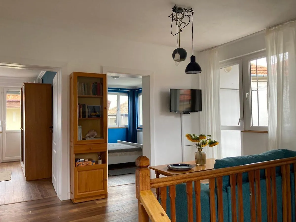 Fos And Flame Apartment Sozopol